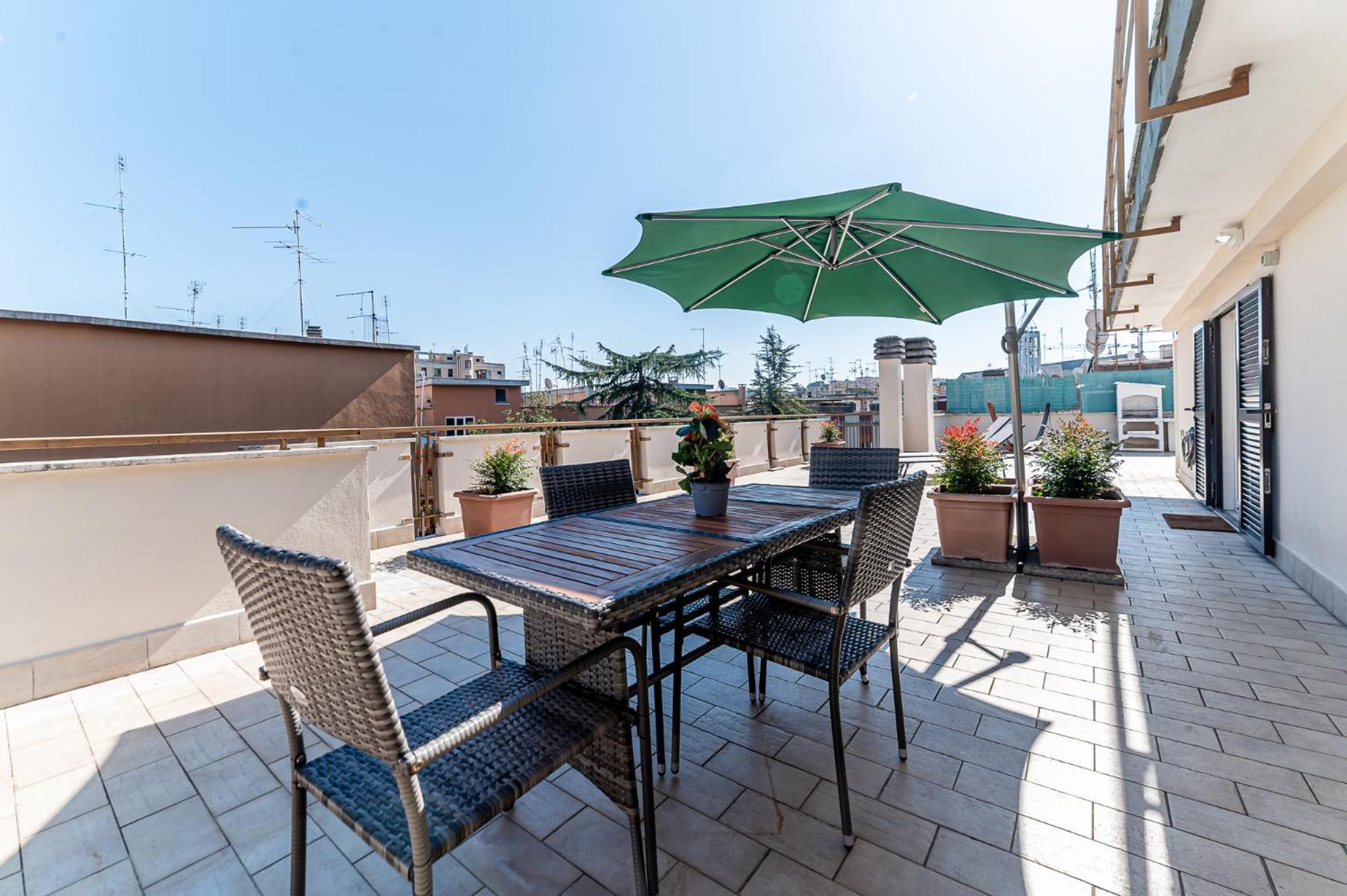 Consoli Penthouse - Terrace With A View On Saint Peter's Apartamento Roma